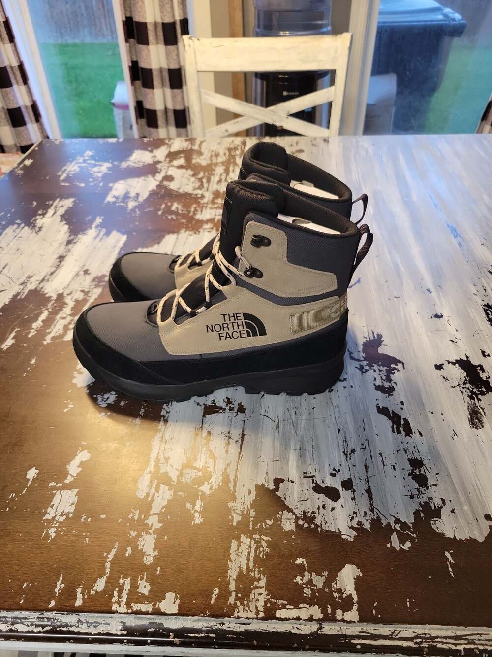 The North Face Men's Chilkat V Cognito Waterproof Boots 14